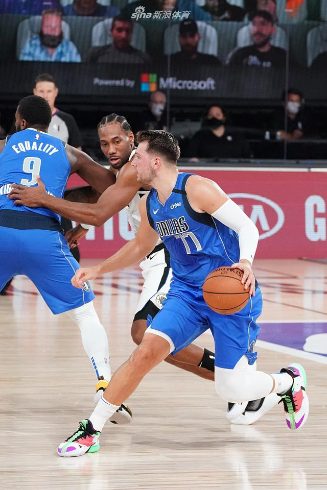 周琦和洛夫 周琦和洛夫